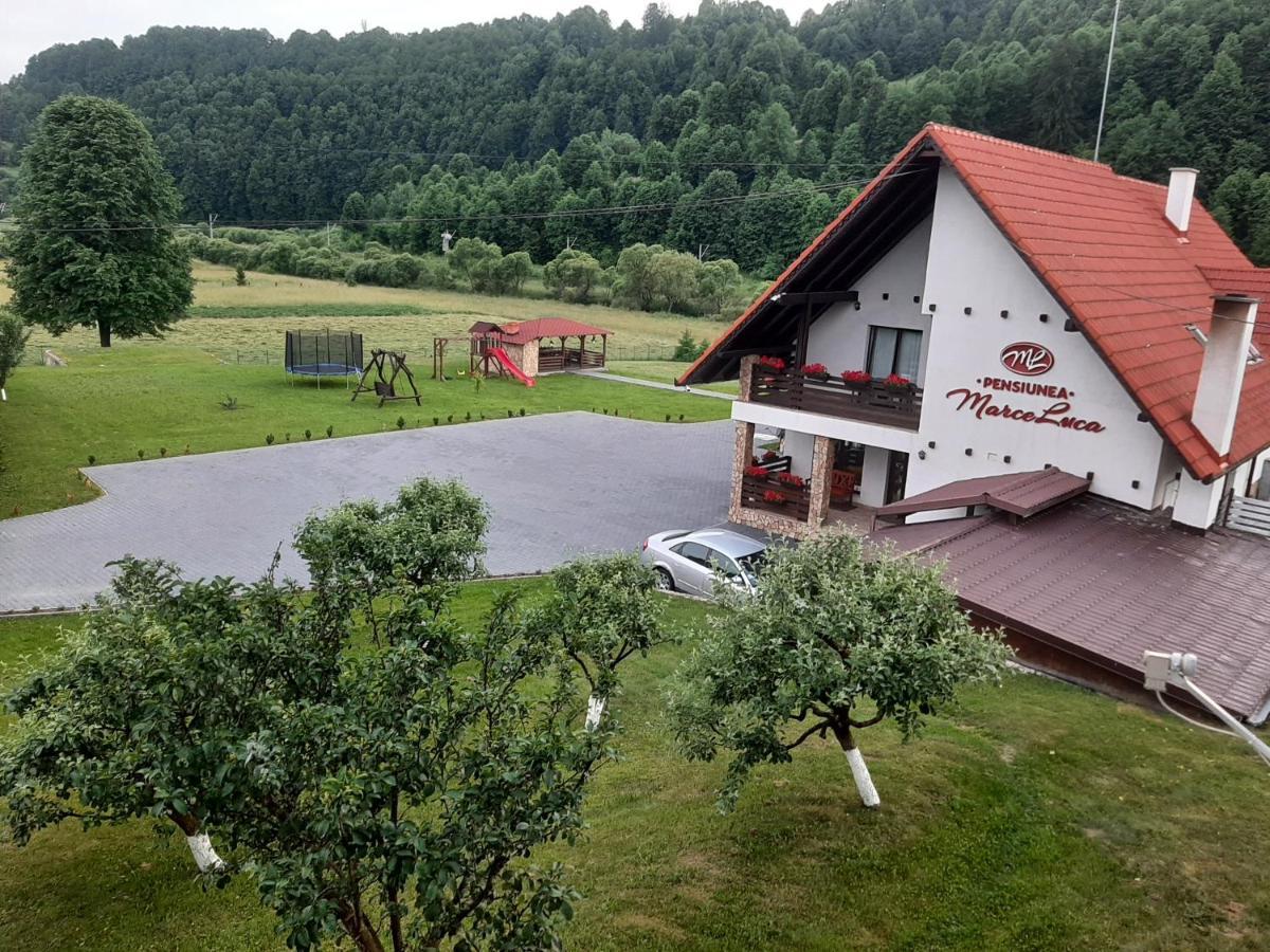 Pensiunea Marceluca Székelyhodos Kültér fotó